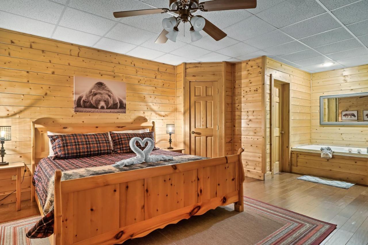 Cozy Log Cabin!! In Heart Of Pf & Close To The Smokies Pigeon Forge Εξωτερικό φωτογραφία