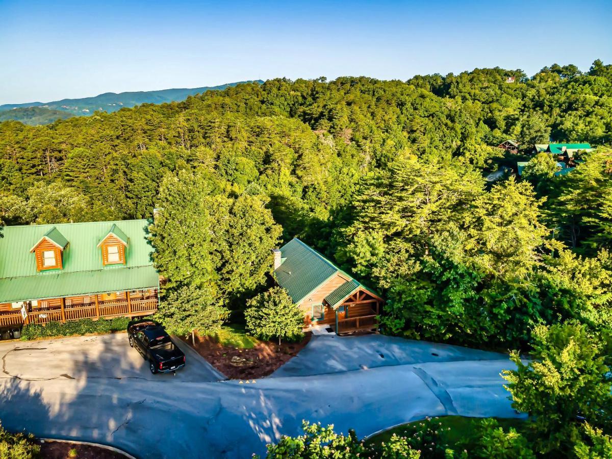 Cozy Log Cabin!! In Heart Of Pf & Close To The Smokies Pigeon Forge Εξωτερικό φωτογραφία