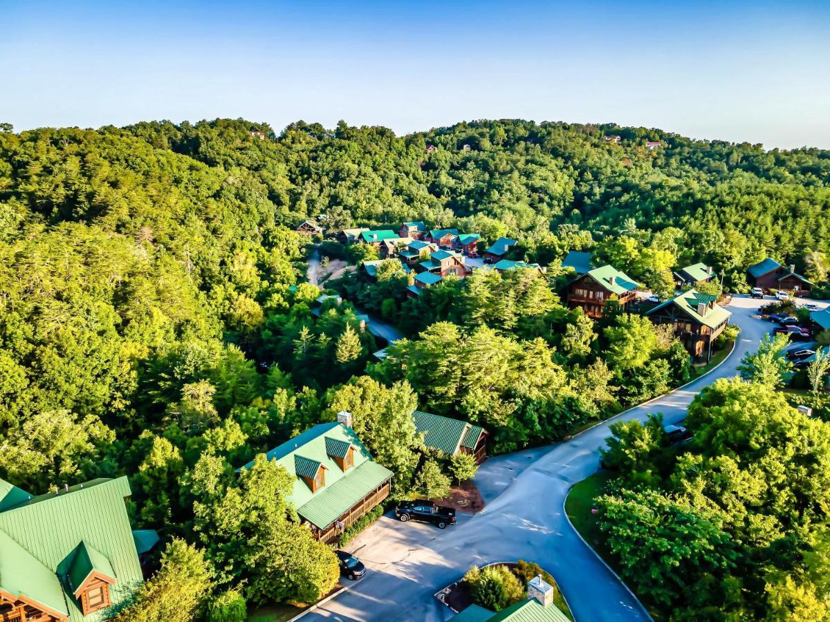 Cozy Log Cabin!! In Heart Of Pf & Close To The Smokies Pigeon Forge Εξωτερικό φωτογραφία