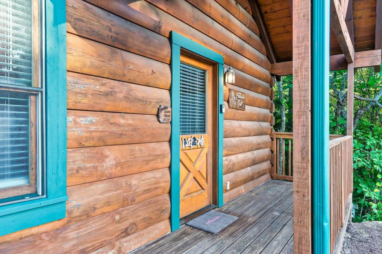 Cozy Log Cabin!! In Heart Of Pf & Close To The Smokies Pigeon Forge Εξωτερικό φωτογραφία