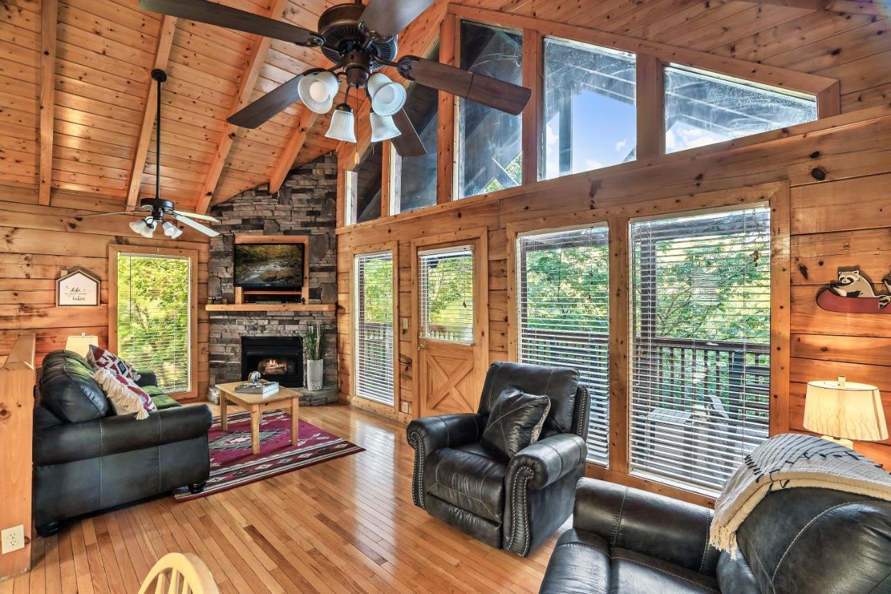 Cozy Log Cabin!! In Heart Of Pf & Close To The Smokies Pigeon Forge Εξωτερικό φωτογραφία