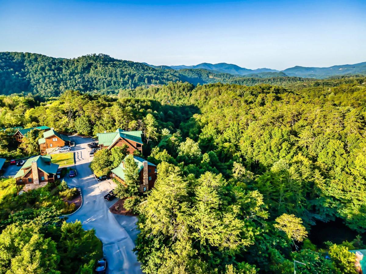 Cozy Log Cabin!! In Heart Of Pf & Close To The Smokies Pigeon Forge Εξωτερικό φωτογραφία